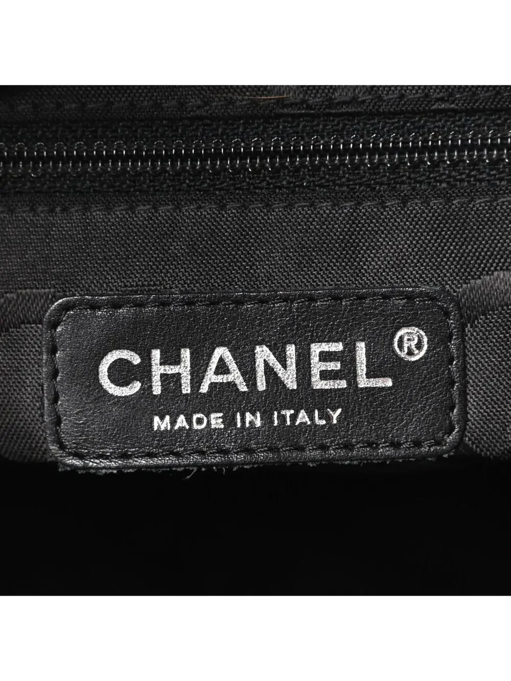 Chanel Calfskin Quilted Large Cambon #322765C15B
